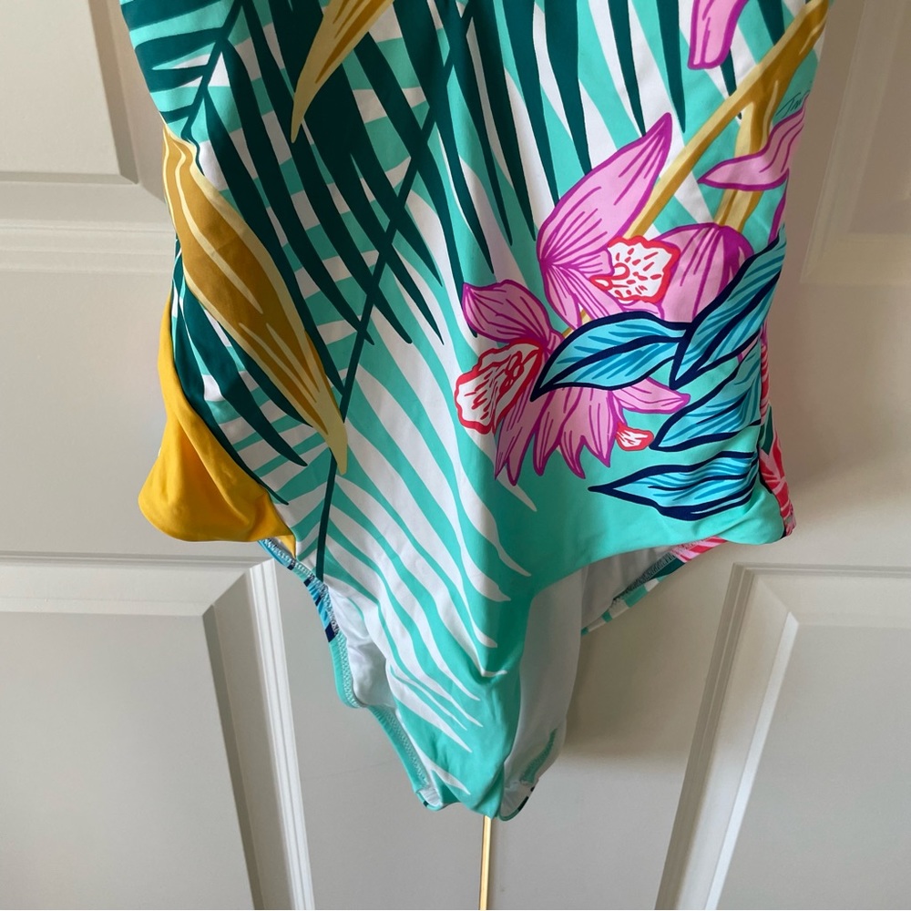 Trina Turk Terra Nostra Plunge Tropical Print Swimsuit Size 14 - Picture 4 of 15